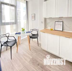2-к квартира, посуточно, 40м2, 3/3 этаж