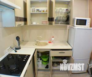 1-к квартира, посуточно, 27м2, 1/1 этаж