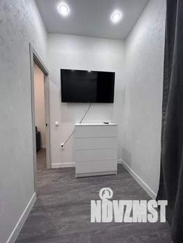 2-к квартира, посуточно, 40м2, 3/3 этаж