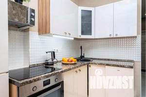 1-к квартира, посуточно, 35м2, 4/7 этаж