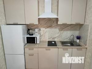 1-к квартира, посуточно, 30м2, 1/2 этаж