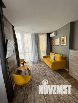 1-к квартира, посуточно, 33м2, 3/7 этаж