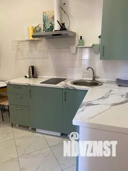 Студия квартира, посуточно, 27м2, 1/10 этаж