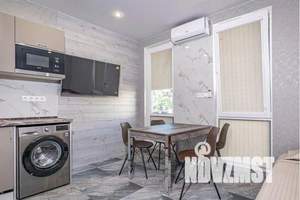 1-к квартира, посуточно, 27м2, 3/3 этаж