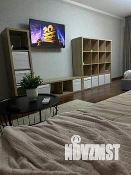 1-к квартира, посуточно, 57м2, 2/9 этаж