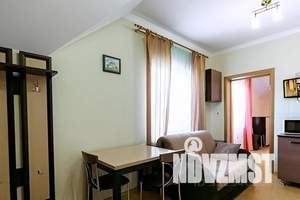 1-к квартира, посуточно, 35м2, 3/3 этаж
