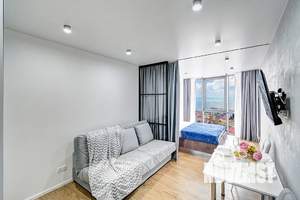 Студия квартира, посуточно, 35м2, 15/22 этаж