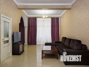 3-к квартира, посуточно, 80м2, 2/5 этаж