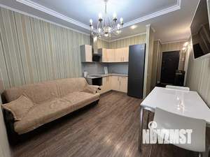 Студия квартира, посуточно, 35м2, 3/22 этаж