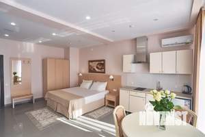 2-к квартира, посуточно, 40м2, 1/4 этаж