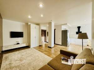 1-к квартира, на длительный срок, 67м2, 3/5 этаж