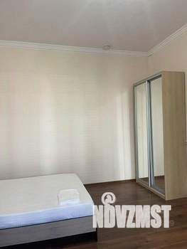 1-к квартира, посуточно, 43м2, 1/1 этаж