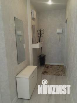 1-к квартира, посуточно, 40м2, 13/20 этаж