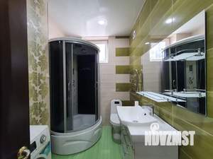 Студия квартира, посуточно, 36м2, 1/5 этаж