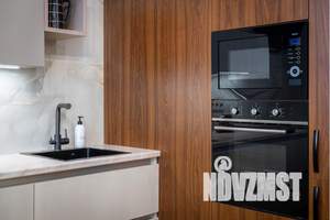 1-к квартира, посуточно, 30м2, 1/18 этаж