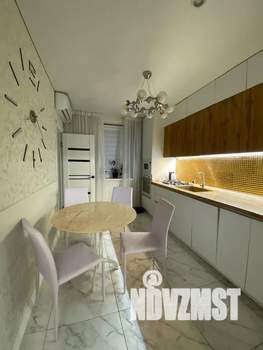 3-к квартира, посуточно, 80м2, 1/4 этаж