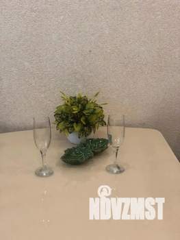 1-к квартира, посуточно, 38м2, 4/8 этаж