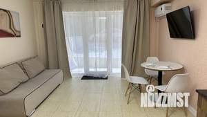 Студия квартира, посуточно, 25м2, 1/14 этаж