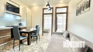1-к квартира, посуточно, 65м2, 1/1 этаж