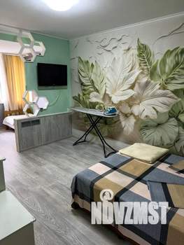1-к квартира, посуточно, 35м2, 5/5 этаж