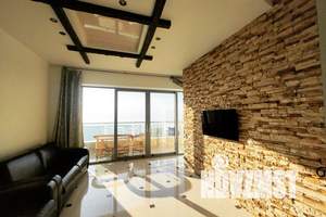 2-к квартира, посуточно, 65м2, 11/22 этаж