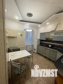 2-к квартира, посуточно, 51м2, 1/3 этаж