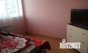 2-к квартира, посуточно, 42м2, 8/10 этаж