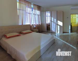 4-к квартира, на длительный срок, 100м2, 1/2 этаж