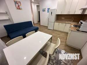 1-к квартира, посуточно, 42м2, 2/4 этаж