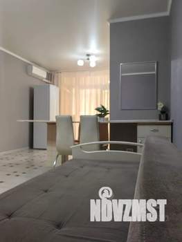 Студия квартира, посуточно, 40м2, 4/6 этаж