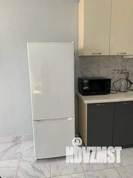 Студия квартира, посуточно, 30м2, 6/9 этаж