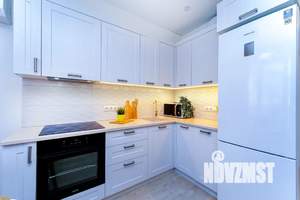 Студия квартира, посуточно, 38м2, 3/11 этаж