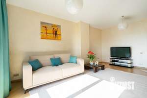 3-к квартира, на длительный срок, 130м2, 5/19 этаж