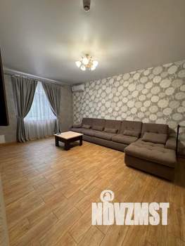 3-к квартира, посуточно, 80м2, 1/3 этаж