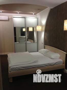 1-к квартира, посуточно, 52м2, 1/1 этаж