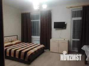 Студия квартира, посуточно, 31м2, 1/3 этаж
