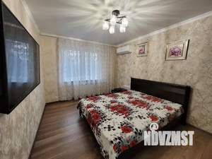 Студия квартира, посуточно, 55м2, 2/5 этаж