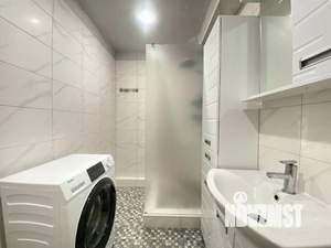 2-к квартира, посуточно, 65м2, 1/1 этаж