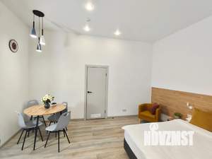 1-к квартира, посуточно, 40м2, 1/18 этаж