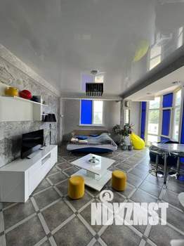 Студия квартира, посуточно, 37м2, 4/6 этаж