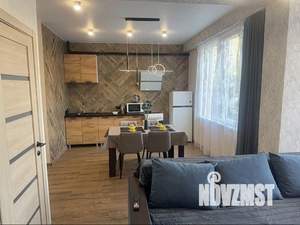 2-к квартира, посуточно, 40м2, 1/1 этаж