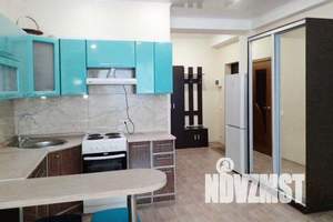 1-к квартира, посуточно, 37м2, 2/7 этаж