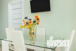 3-к квартира, посуточно, 65м2, 4/18 этаж