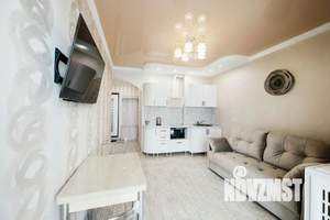 1-к квартира, посуточно, 44м2, 1/1 этаж