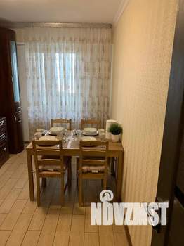 1-к квартира, посуточно, 57м2, 2/9 этаж