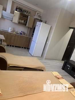 Студия квартира, посуточно, 33м2, 1/8 этаж