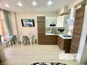 1-к квартира, посуточно, 50м2, 1/1 этаж