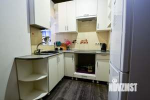 1-к квартира, посуточно, 37м2, 1/1 этаж