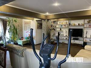 4-к квартира, на длительный срок, 160м2, 4/4 этаж