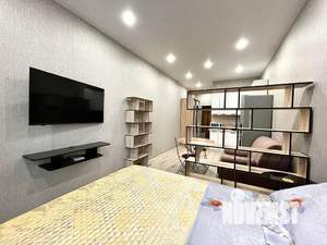 Студия квартира, посуточно, 30м2, 4/20 этаж